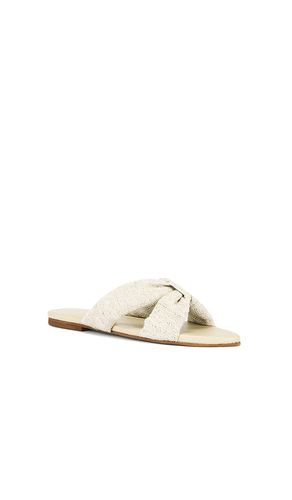 Banha Chunky Criss Cross Linen Sandal in . Size 7. Also in 9 - Kaanas - Modalova