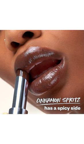 Brillo de labios wet stick en color marrón talla all - Kosas - Modalova