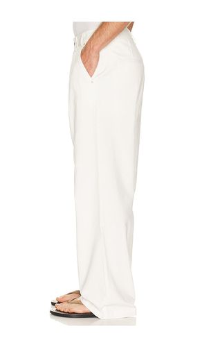 Single Pleated Trouser in . Size L. Also in M, XL/1X - KROST - Modalova