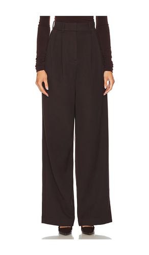 By Marianna The High Waist Trouser in Brown. - size L (also in M, S, XS) - L'Academie - Modalova