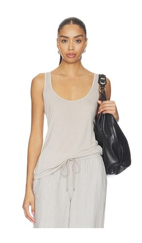 Celia Scoop Neck Tank in Grey. - size S (also in M) - L'AGENCE - Modalova
