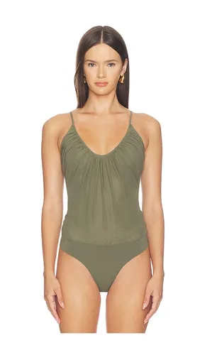 Gelina Ruched Bodysuit in Olive. - size M (also in L) - L'AGENCE - Modalova