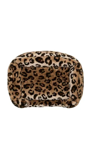 Large Pet Bed in - Lola Blankets - Modalova