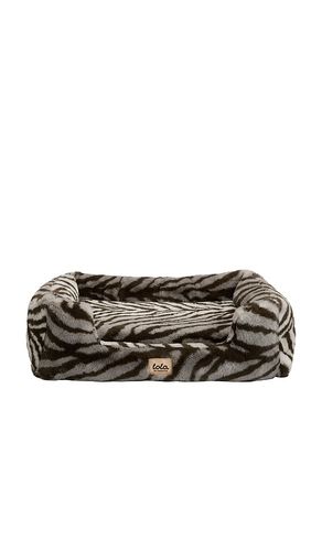 Large Pet Bed in - Lola Blankets - Modalova