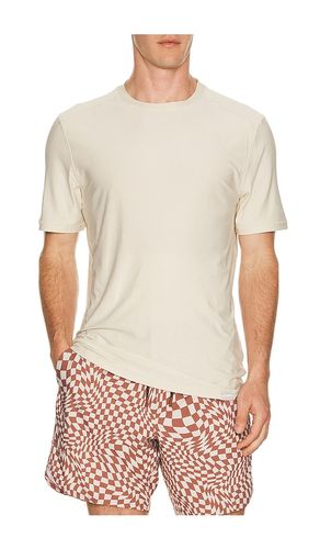 Aire Tee in . Taglia S. Also in M, L, XL/1X - Legends - Modalova