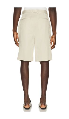 Pleated Twill Suit Shorts in Brown. - size 30 (also in 32, 33, 34, 36) - Les Deux - Modalova