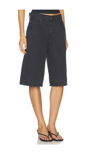 Super Baggy Jort in . Size 24. Also in 25, 26, 27, 28 - LEVI'S - Modalova
