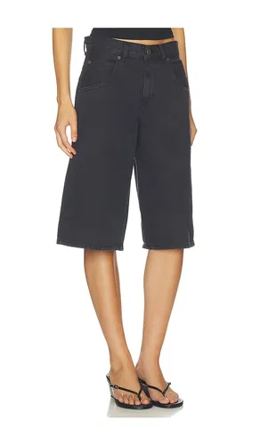Super Baggy Jort in . Size 25. Also in 26, 27, 28, 29, 30 - LEVI'S - Modalova