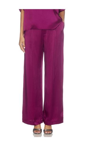 Satin Relaxed Pleated Pant in . Size 0. Also in 2, 4, 6 - LaPointe - Modalova