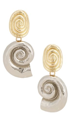 Linoe Earrings in - Lovers and Friends - Modalova