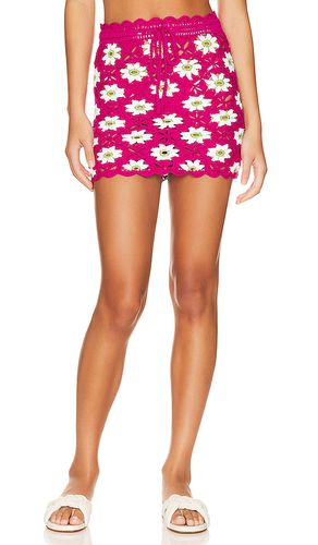 Delilah Wildflower Crochet Mini Skirt in Fuschia. - size M (also in S) - Lovers and Friends - Modalova