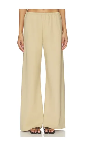 Crepe Colby Pants in . Taglia S. Also in XL - La Ligne - Modalova