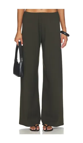 Colby Wide Leg Pant in Olive. - size S (also in XXS) - La Ligne - Modalova