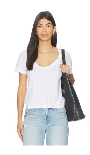 Scoop Short Sleeve Molly Tee in . - size S (also in XS, XXS) - La Ligne - Modalova