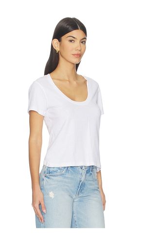 Scoop Short Sleeve Molly Tee in . - size S (also in XS, XXS) - La Ligne - Modalova