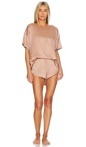 Washable Silk Tee Set in Tan. - size L (also in M, XS) - LUNYA - Modalova