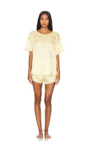 Washable Silk Tee Short Set in Yellow. - size L (also in M, S, XL, XS) - LUNYA - Modalova