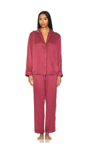 Washable Silk Piped Long Sleeve Pant Set in Wine. - size M (also in S, XL, XS) - LUNYA - Modalova