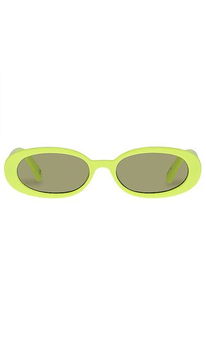 Gafas de sol outta love en color verde talla all en - Green. Talla all - Le Specs - Modalova