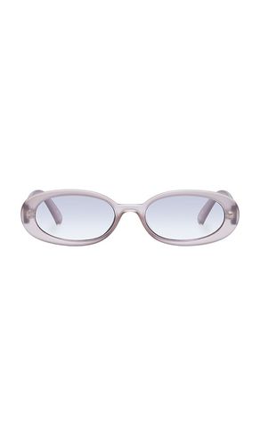 Outta Love Sunglasses in Taupe - Le Specs - Modalova