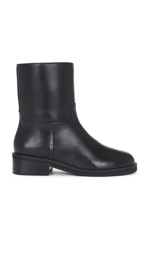 Tracer Bootie in . Size 6. Also in 7, 7.5, 8.5 - LPA - Modalova
