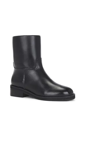 Tracer Bootie in . Size 6. Also in 7, 7.5, 8.5 - LPA - Modalova