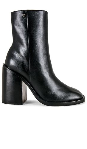 Mini bota ricky en color talla 10 en - Black. Talla 10 (también en 7) - Larroude - Modalova