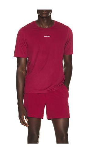 Fast And Free Short Sleeve Shirt in Red. - size S (also in M, L, XL/1X) - lululemon - Modalova