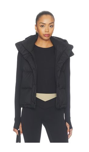 Wunder Puff Cropped Vest in . Size L. Also in M, S, XL, XS, XXS - lululemon - Modalova