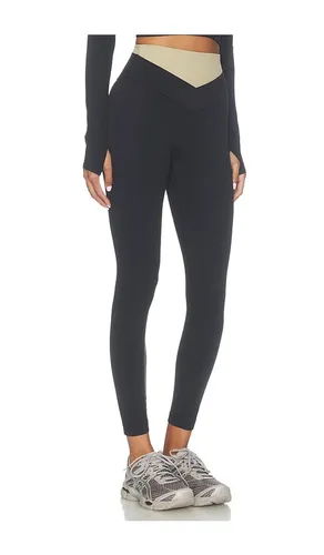 Ribbed-waist Pant in . Size 10. Also in 12, 2, 4, 6, 8 - lululemon - Modalova