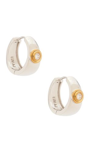 The Luna Bezel Hoops Earring in - Luv AJ - Modalova