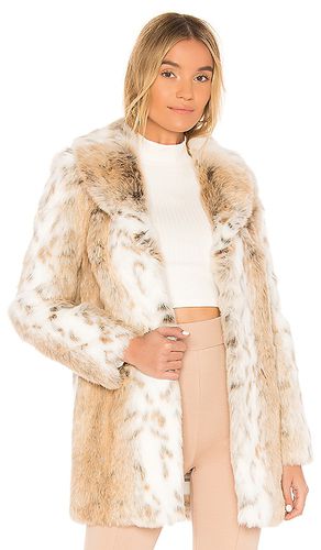 Tatiana Faux Fur Coat in Nude. - size L (also in M, S) - MAJORELLE - Modalova