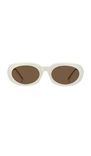 Oval Sunglasses in - Marc Jacobs - Modalova