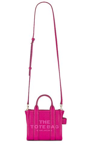 The Leather Crossbody Tote Bag in - Marc Jacobs - Modalova