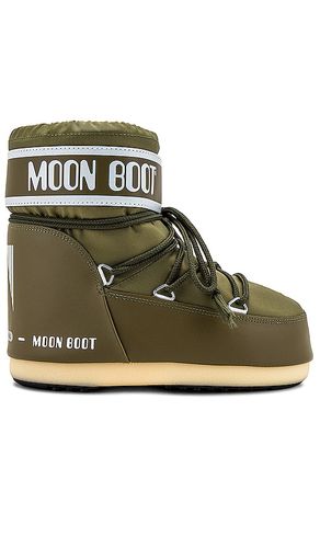 Classic Low 2 Bootie in Olive. - size 36-38 (also in 39-41) - MOON BOOT - Modalova