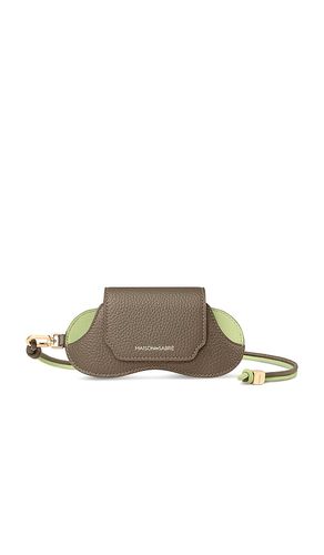Sunglass Sling Case in - MAISON de SABRÃ - Modalova