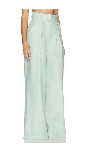 Wide Leg Pleated Pant in Blue. - size 0 (also in 2, 6, 8) - MATTHEW BRUCH - Modalova