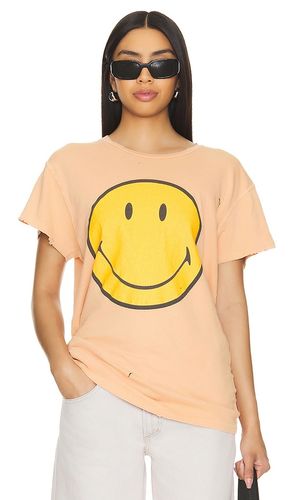 Keep Smiling Tee in Peach. - size M (also in S, XS) - Madeworn - Modalova