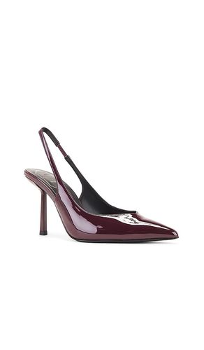 X REVOLVE Raquel Pump in . Taglia 6. Also in 7, 8, 9, 10, 6.5, 7.5, 8.5, 9.5 - Michael Costello - Modalova