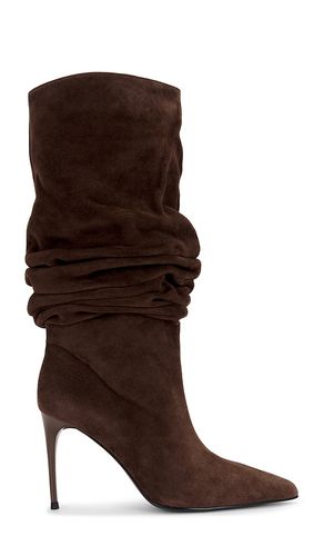 X REVOLVE Marie Boot in . Taglia 6. Also in 6.5, 7, 7.5, 8, 8.5, 9, 9.5, 10 - Michael Costello - Modalova