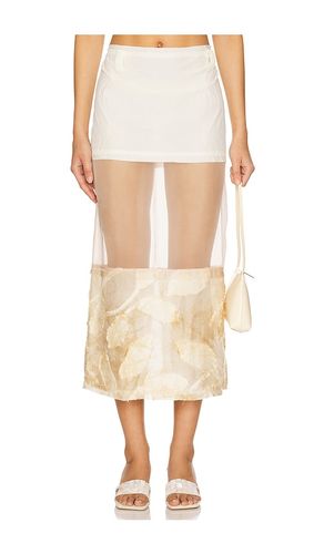 Triple Skirt in . Size L. Also in S - Milkwhite - Modalova
