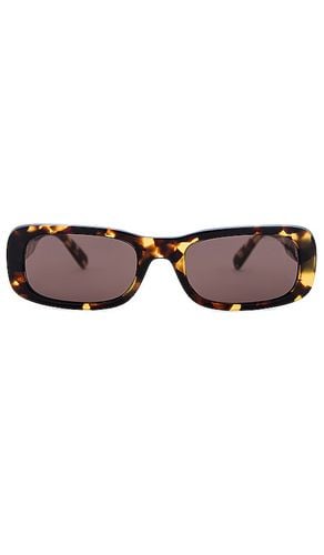 Rectangle Sunglasses in Brown - Miu Miu - Modalova