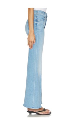 The Hustler Roller Sneak Jeans in Blue. - size 27 (also in 28, 29, 30, 31, 34) - MOTHER - Modalova