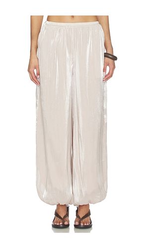 Tilly Balloon Pant in . Size L. Also in M, S - MORE TO COME - Modalova