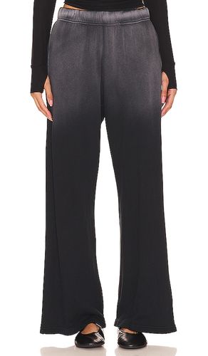Mabel Ombre Wide Leg Pant in Black. - size L (also in S, XL/1X, XS) - Michael Lauren - Modalova