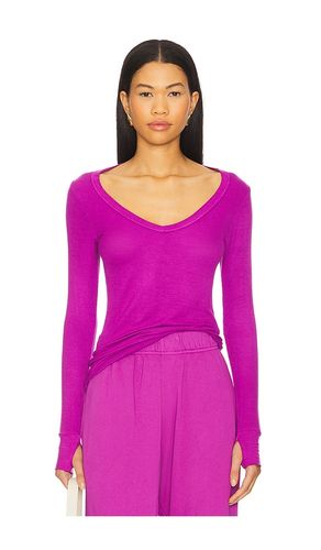 Otis V Neck Top in Purple. - size S (also in XS) - Michael Lauren - Modalova