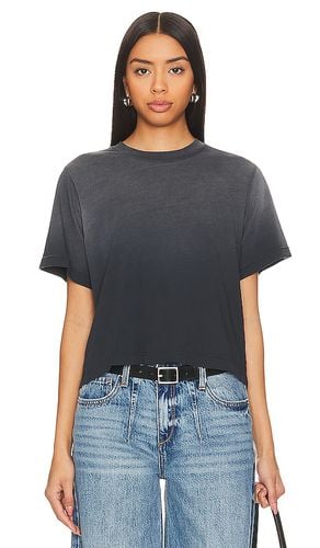 Hester Ombre Crop Boxy Tee in Black. - size L (also in XL/1X, XS, XXL/2X) - Michael Lauren - Modalova