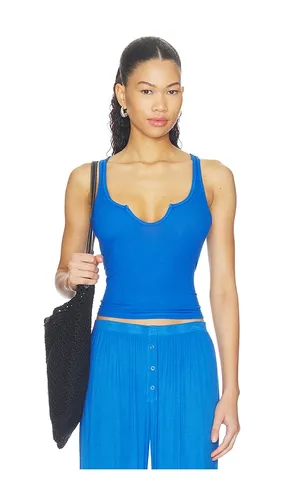 Kyler Cropped Tank With Open Slit Front in . Size L. Also in M, XS - Michael Lauren - Modalova
