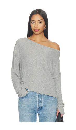 X REVOLVE Kristopher Open Shoulder Top in Light Grey. - size XS (also in S, M) - Michael Lauren - Modalova