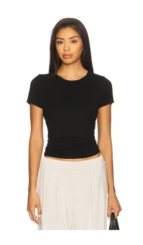 Tucker Short Sleeve Fitted Tee in . Size M. Also in L, S, XS - Michael Lauren - Modalova